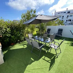Casa Com Terraco E Piscina Sagres