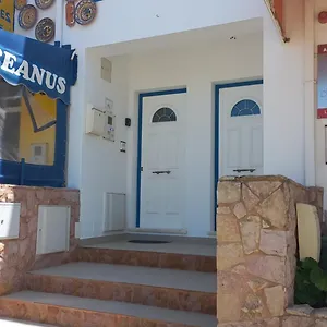  Alloggio in famiglia Oceanus With Private Kitchen, Bathroom And Terrace 300m From The